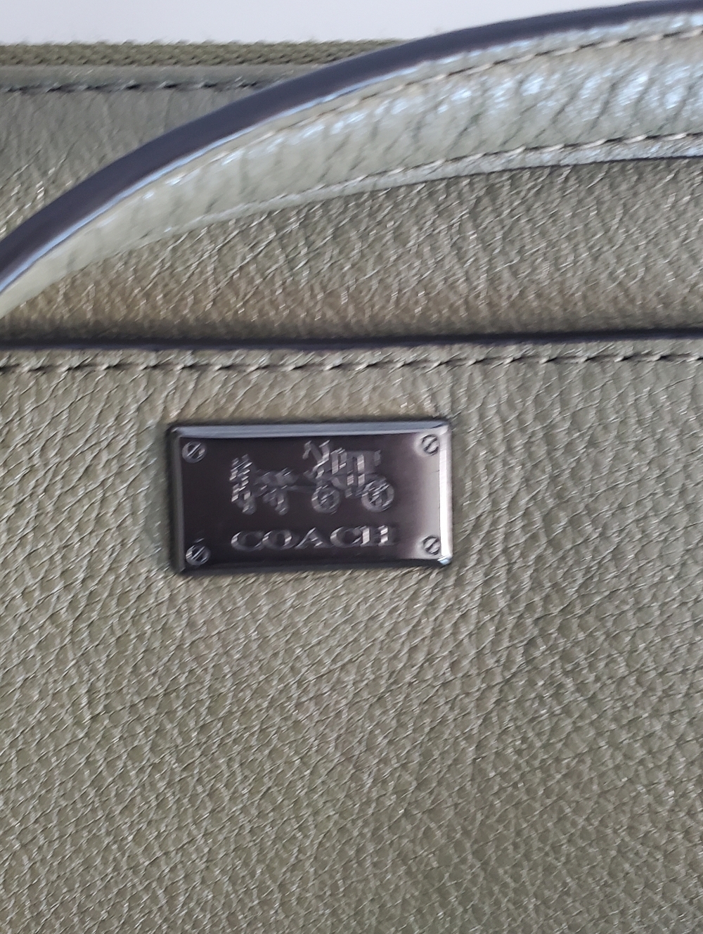 COACH MADISON LEATHER EAST WEST SWINGPACK OLIVE GREY ANTIQUE NICKEL - Picture 9 of 16